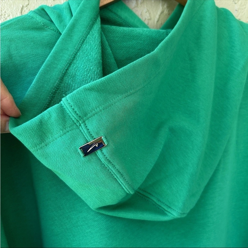 NIKE Vibrant Green Cropped Hoodie - Picture 5 of 9